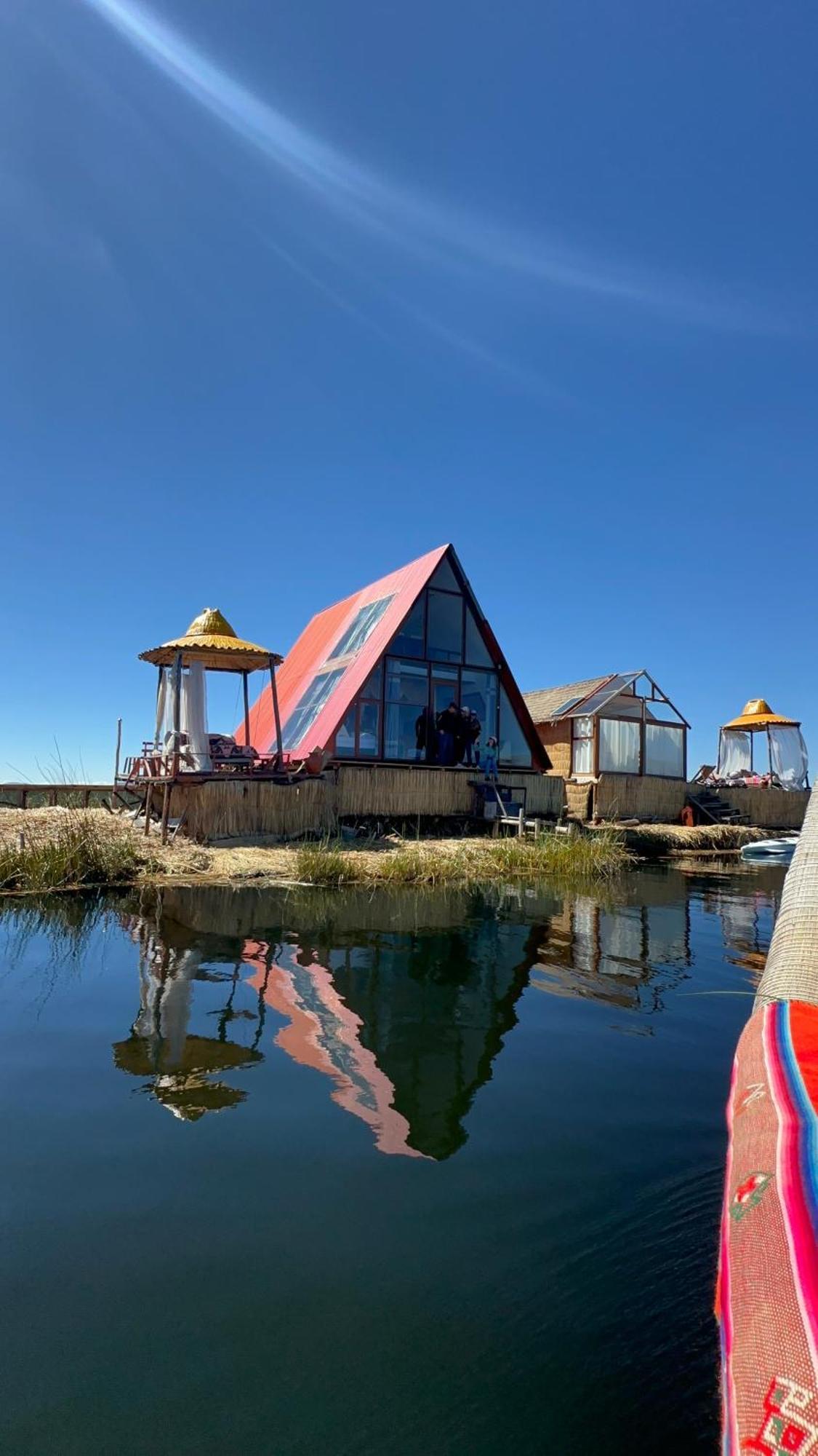 Uros Waliski Lodge Puno Esterno foto