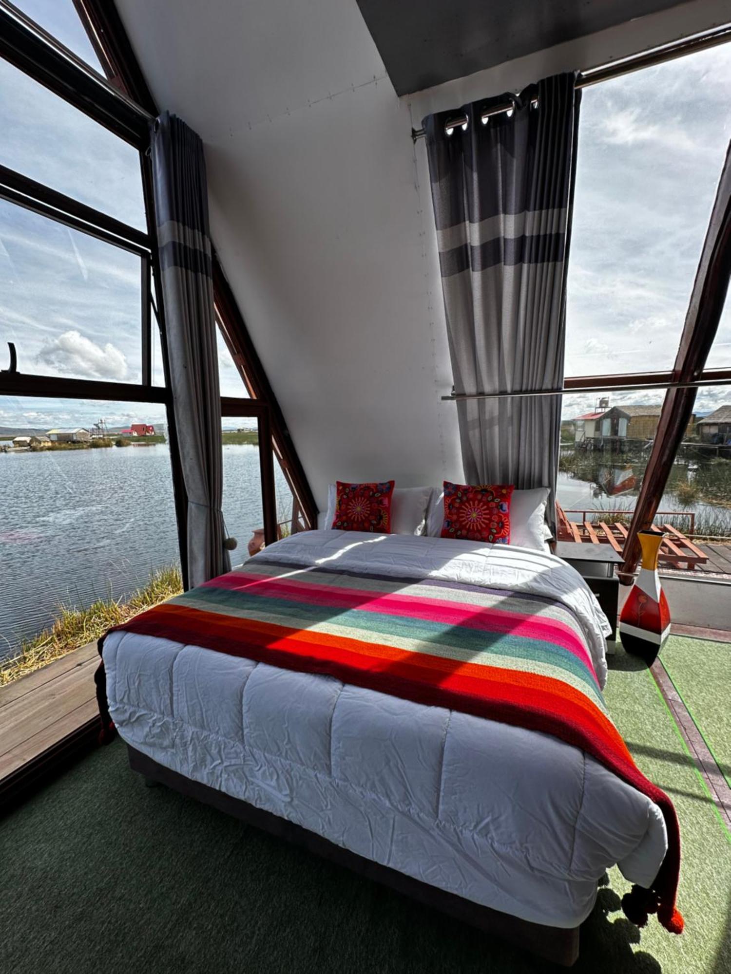 Uros Waliski Lodge Puno Esterno foto