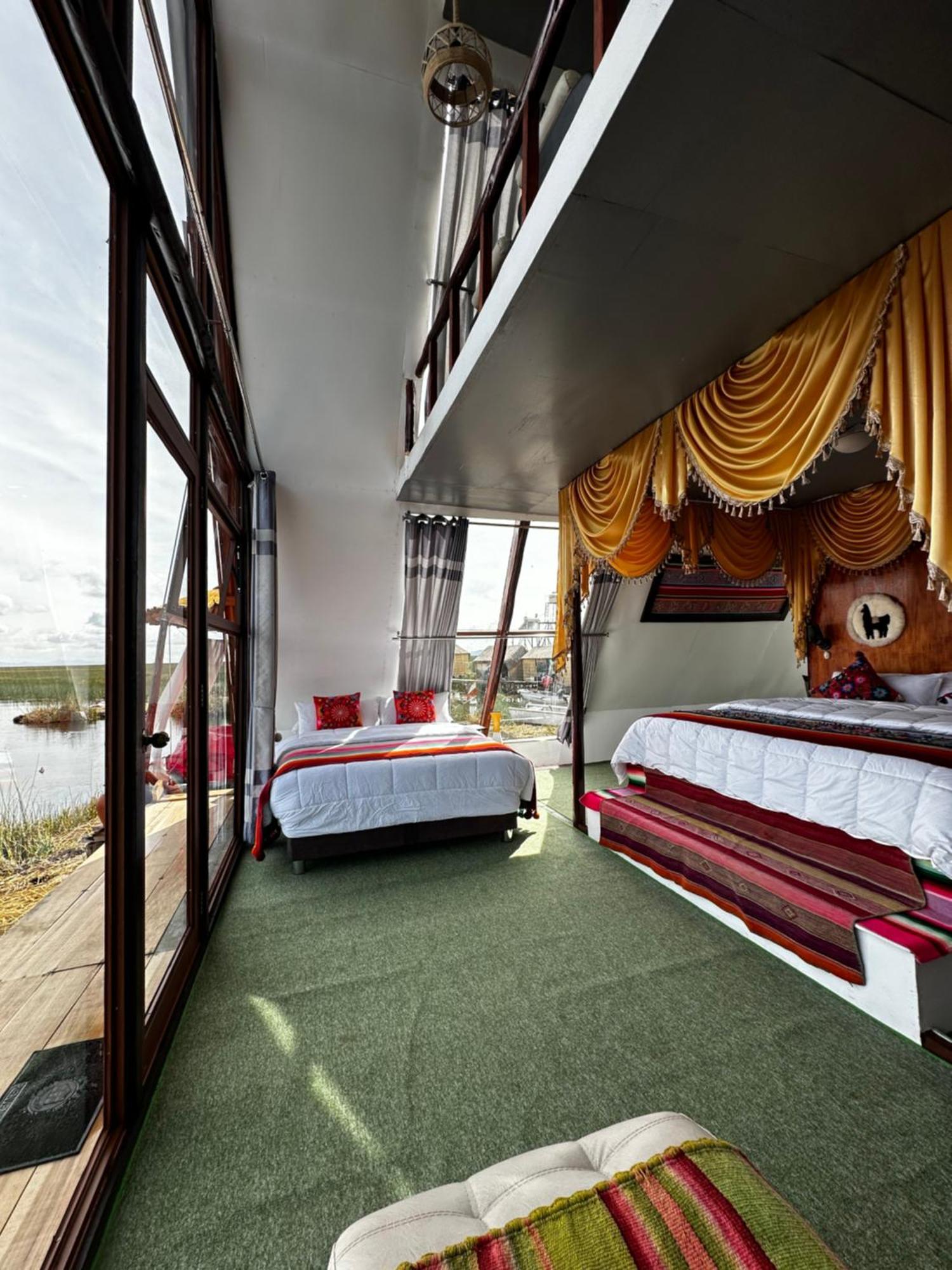 Uros Waliski Lodge Puno Esterno foto