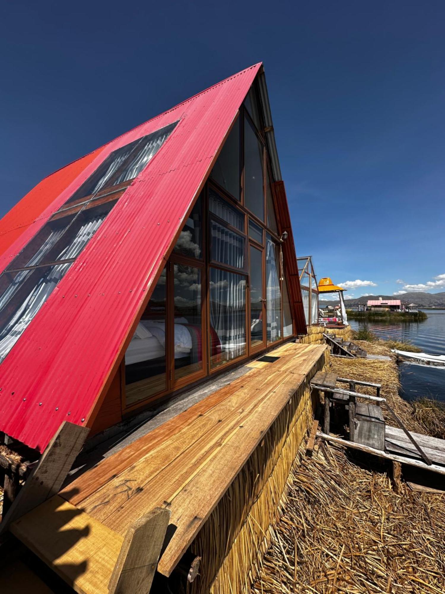 Uros Waliski Lodge Puno Esterno foto