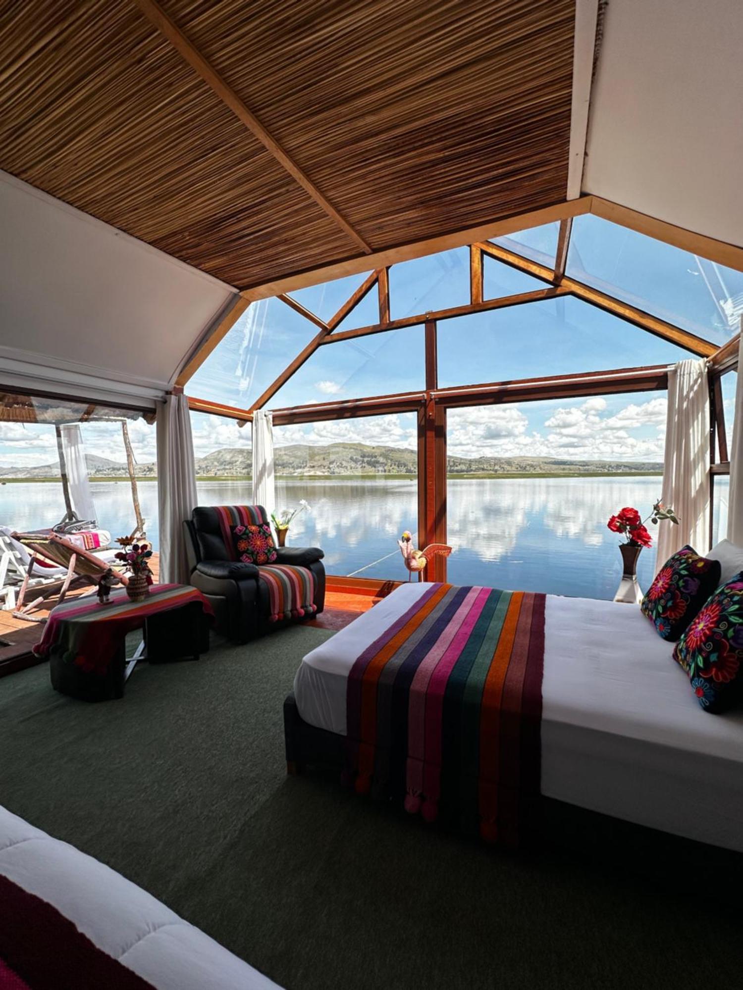 Uros Waliski Lodge Puno Esterno foto