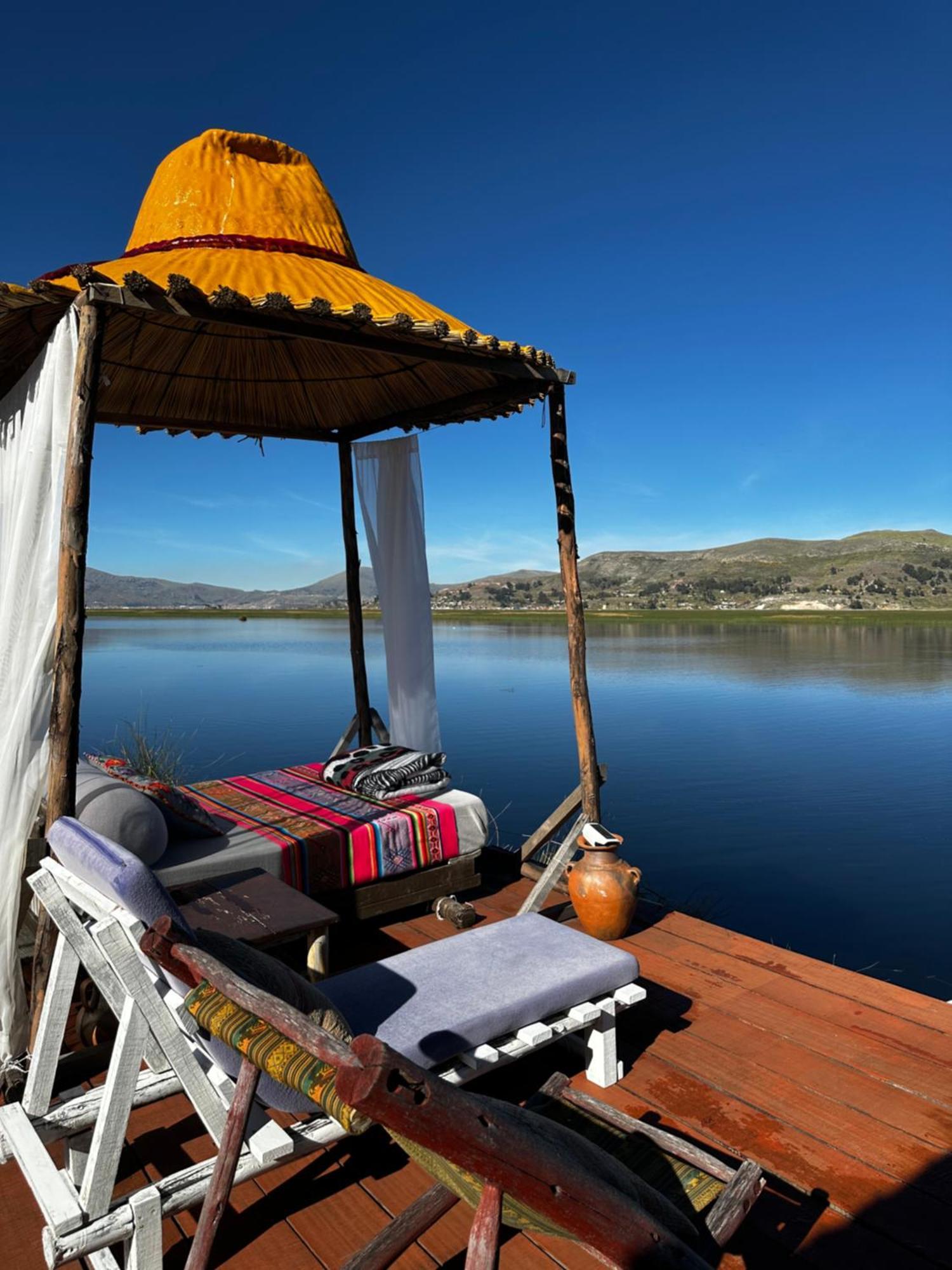 Uros Waliski Lodge Puno Esterno foto